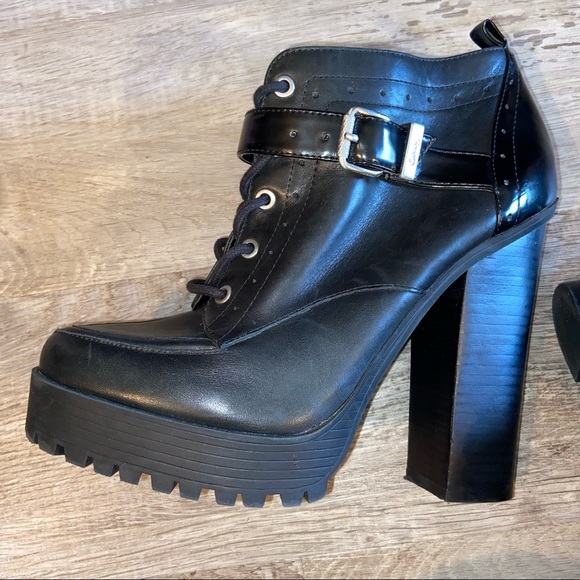 Circus By Sam Edelman Women's Faux Leather Booties Size 6.5 Lace Up Side Zip (L) - Picture 8 of 9